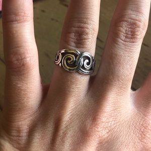 JAMES AVERY ring